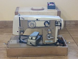Sewing Machine Dressmaker