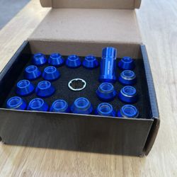 Aluminum Lug Nuts (M12x1.50Thread)