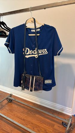 Women’s LA Dodgers Top Size XL