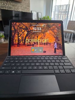 Surface Go 2 with Intel Core m3-8100Y, 8 GB RAM and 256 GB SSD