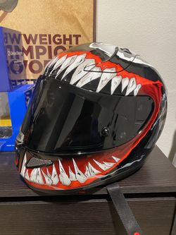 HJC Venom Helmet Size Medium