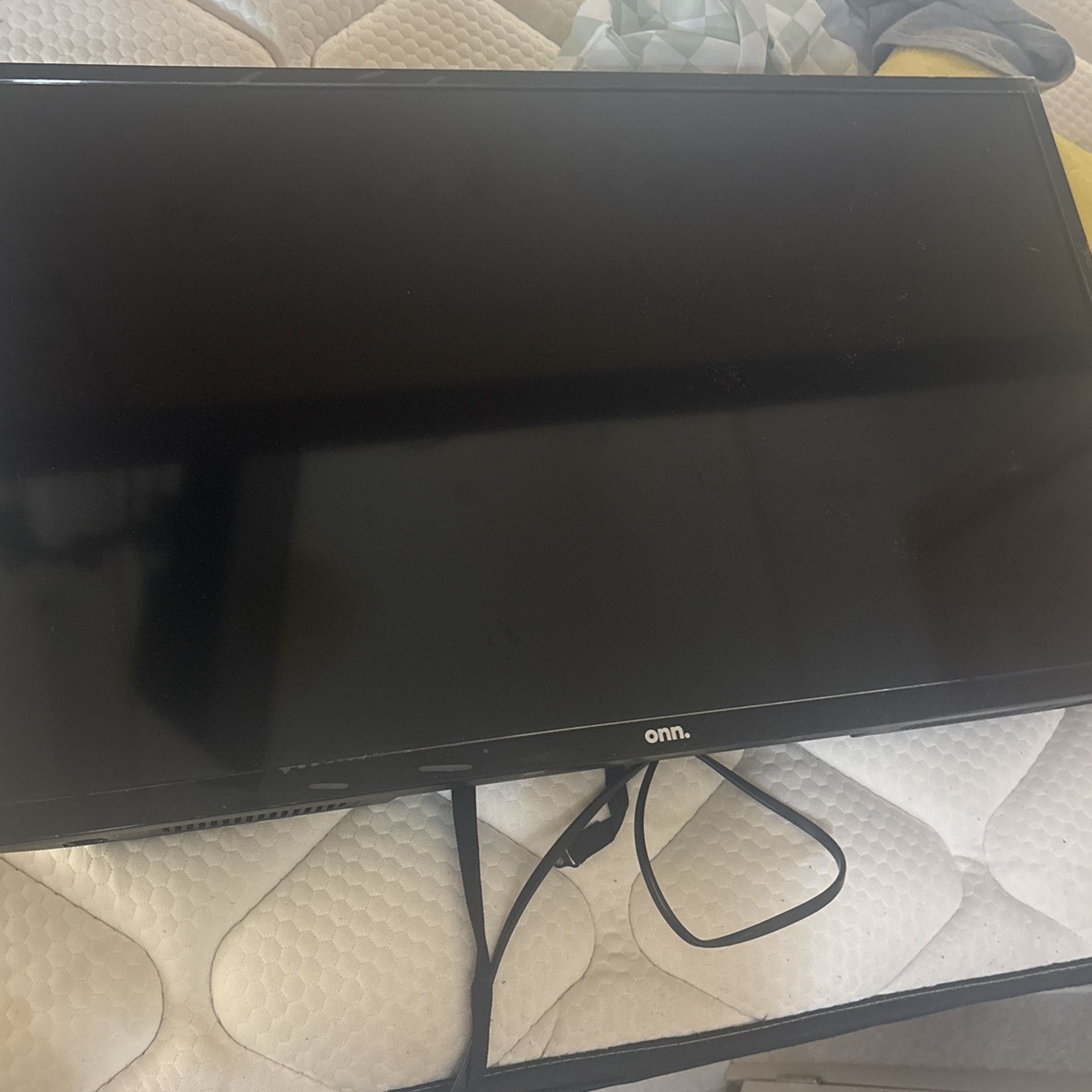 32” Smart Roku Tv