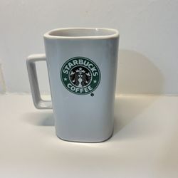  Starbucks Coffee Mug Plain White and Green Siren Mermaid Logo 12 onz 