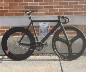 Fixie Wheelset (Testing Waters)