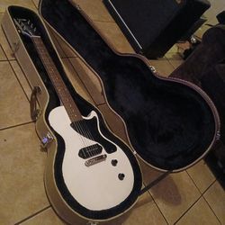 Billie Joe Armstrong Epiphone Les Paul Jr