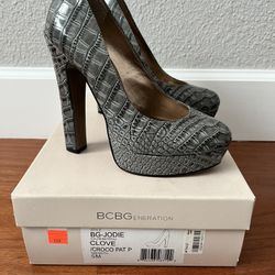 Size 5 BCBGeneration Heels