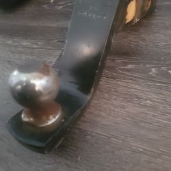 4 Inch Hitch Tow Mount 2 Inch Ball