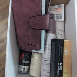 Mother's Day Gift With 8 Items