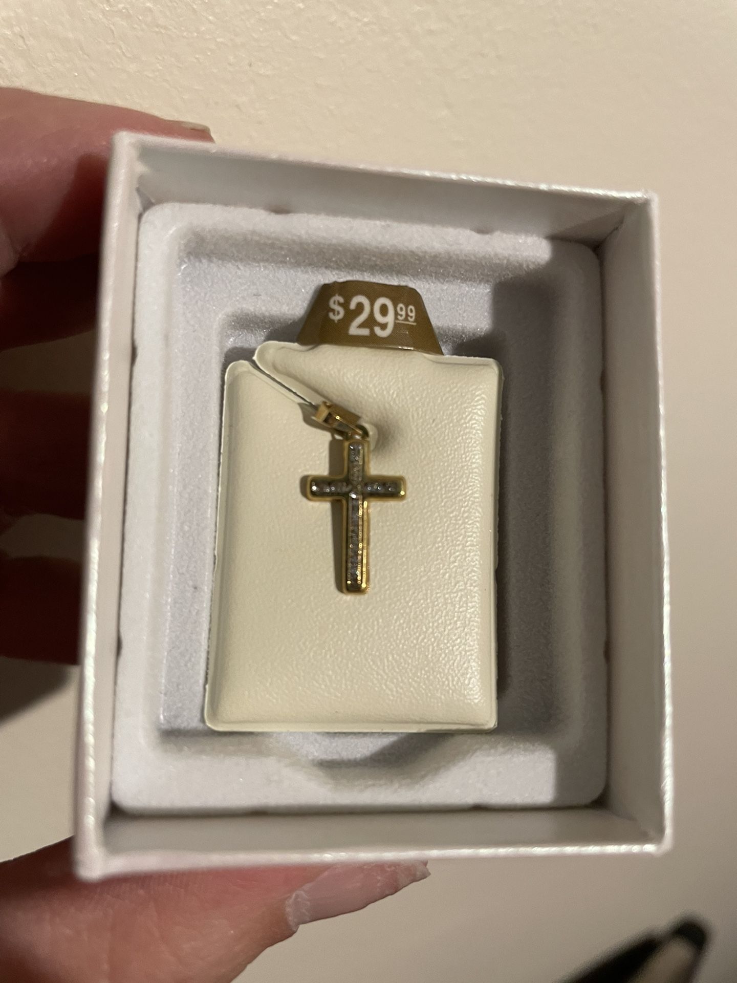 cross pendant