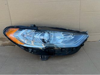 2017,2018,2019,2020 Ford Fusión Headlight Xenón/Foco Delantero Xenón Rh Passenger Oem (NEW) Ask