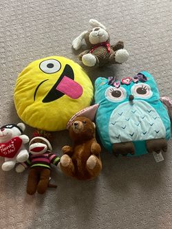 Assorted plush toys great condition
