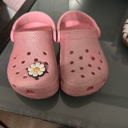Girls Size 8 Pink Crocs 