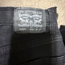 28x30 Slightly Used Boys Levi Jeans 2 Pair  