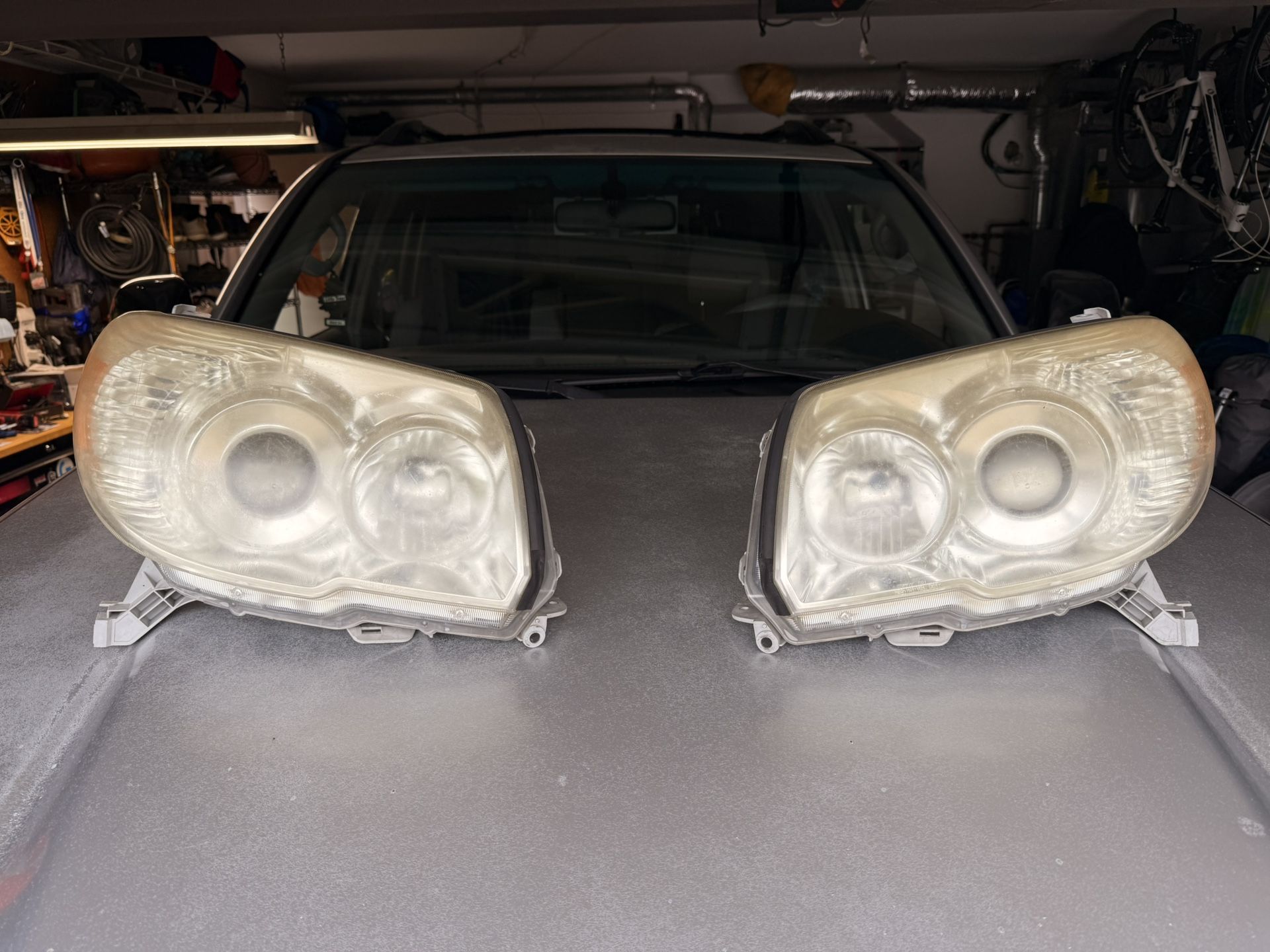 4Runner Headlight OEM