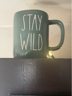 Rae Dunn Mugs