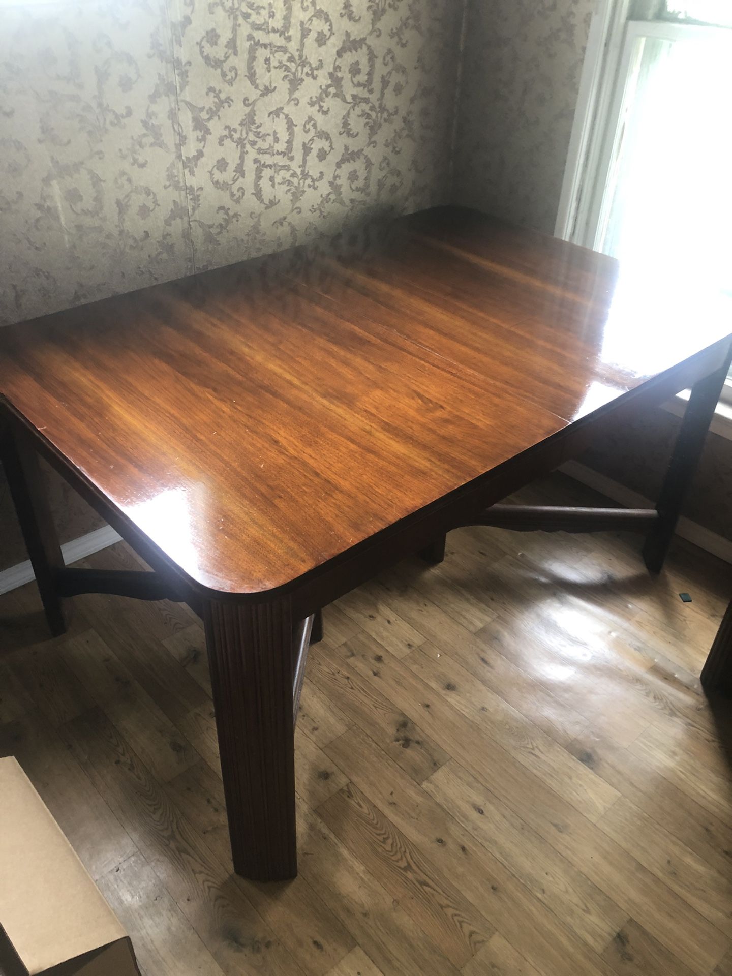 Dining Room Table Antique