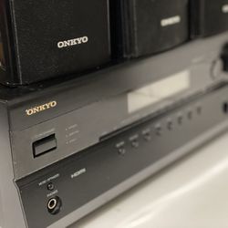 Onkyo 7.1 System (no Sub)