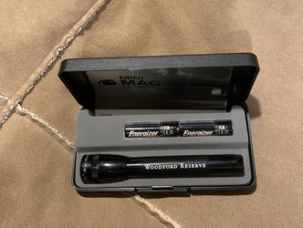 Mini Maglite NIB