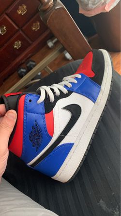 Jordan 1 mint condition blue red and black 10