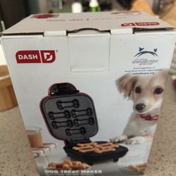 Dog Treat Maker ( Brand new) 
