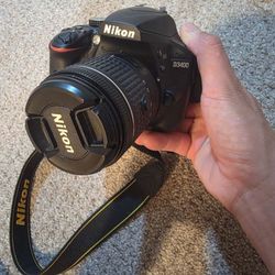 Nikon D3400