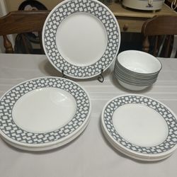 Corelle Urban Grid Dinnerware Set
