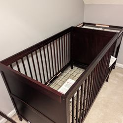 Graco Baby Crib 