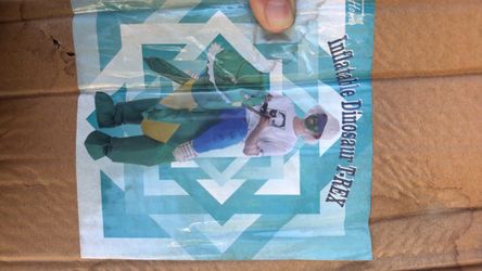 Inflatable costume