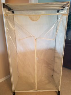 Garmet holder