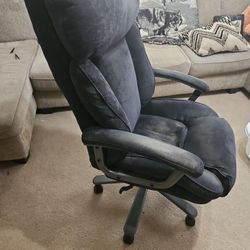 Office / Gaming Chair Free