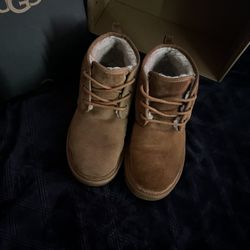 Brown UGG MEN boots size:11
