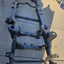 Toyota 4runner  Frame Chassis  Front  Metal Reinforcement  Bar 25 To 26