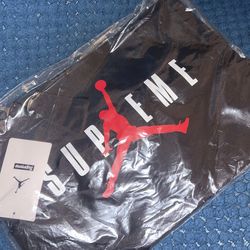 Supreme x Jordan  “Drawstring Bag”