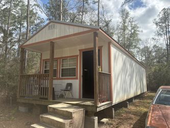 Tiny House Shed/ Cabin