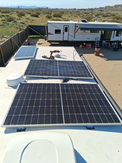 🕳💨💦🗯PANELES SOLARES PARA TRAILAS, MOTORHOMES, CONTAINERS Y RANCHOS DONDE NO HAY LUZ 💚💛🩷💜