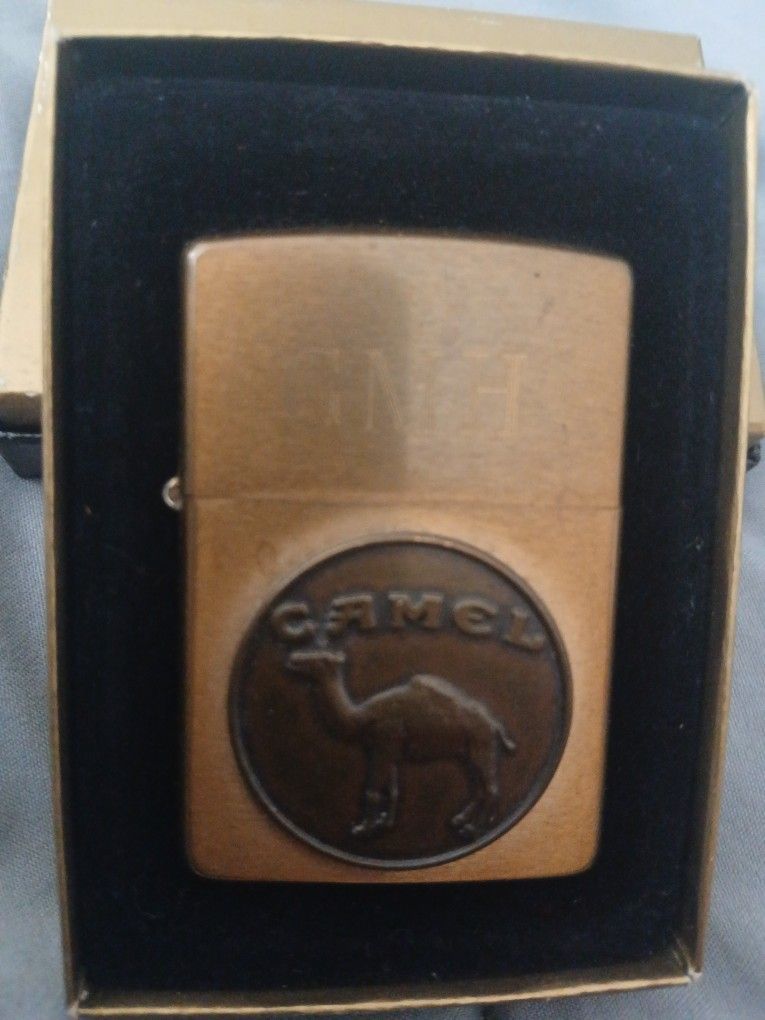 Vintage Camel Zippo