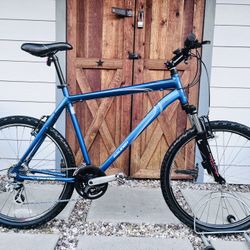 Beautiful Raleigh Talus 3.0 Mountain Bike