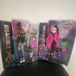 Draculaura and ClawdWolf Monster High Dolls