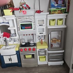 Step 2  Little Tyke Kids Play Kitchen