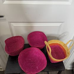 Girl Baskets Organization 