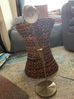 Desk lamp