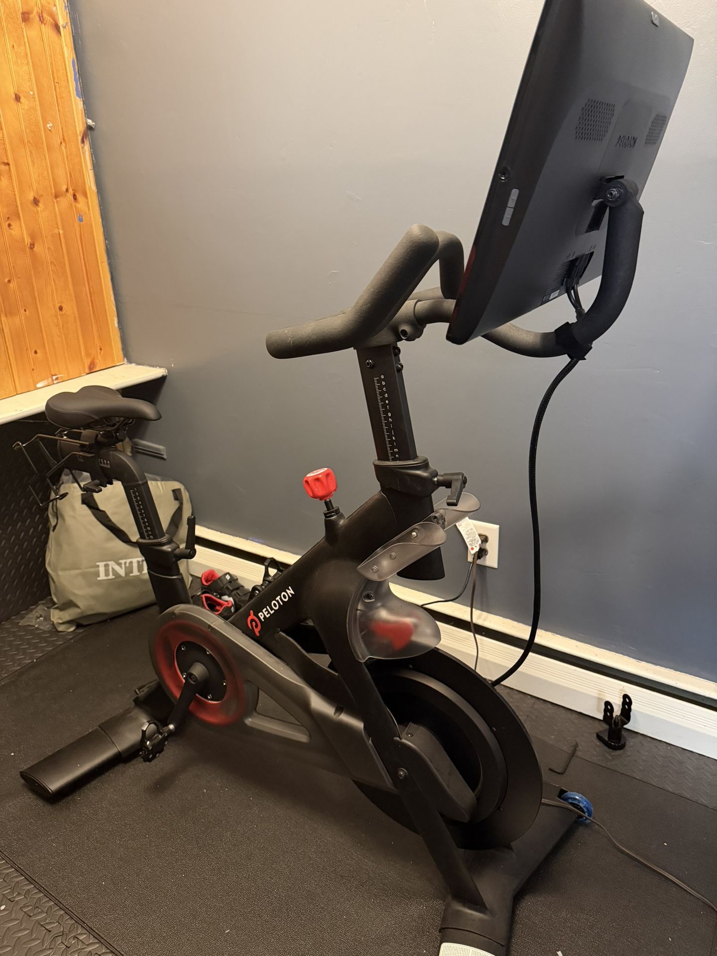 Peloton Bike- Excellent Condition!