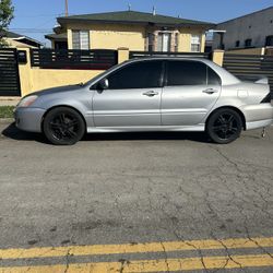 2004 Mitsubishi Lancer