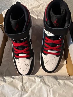 Air Jordan 1 High-Top Sneakers