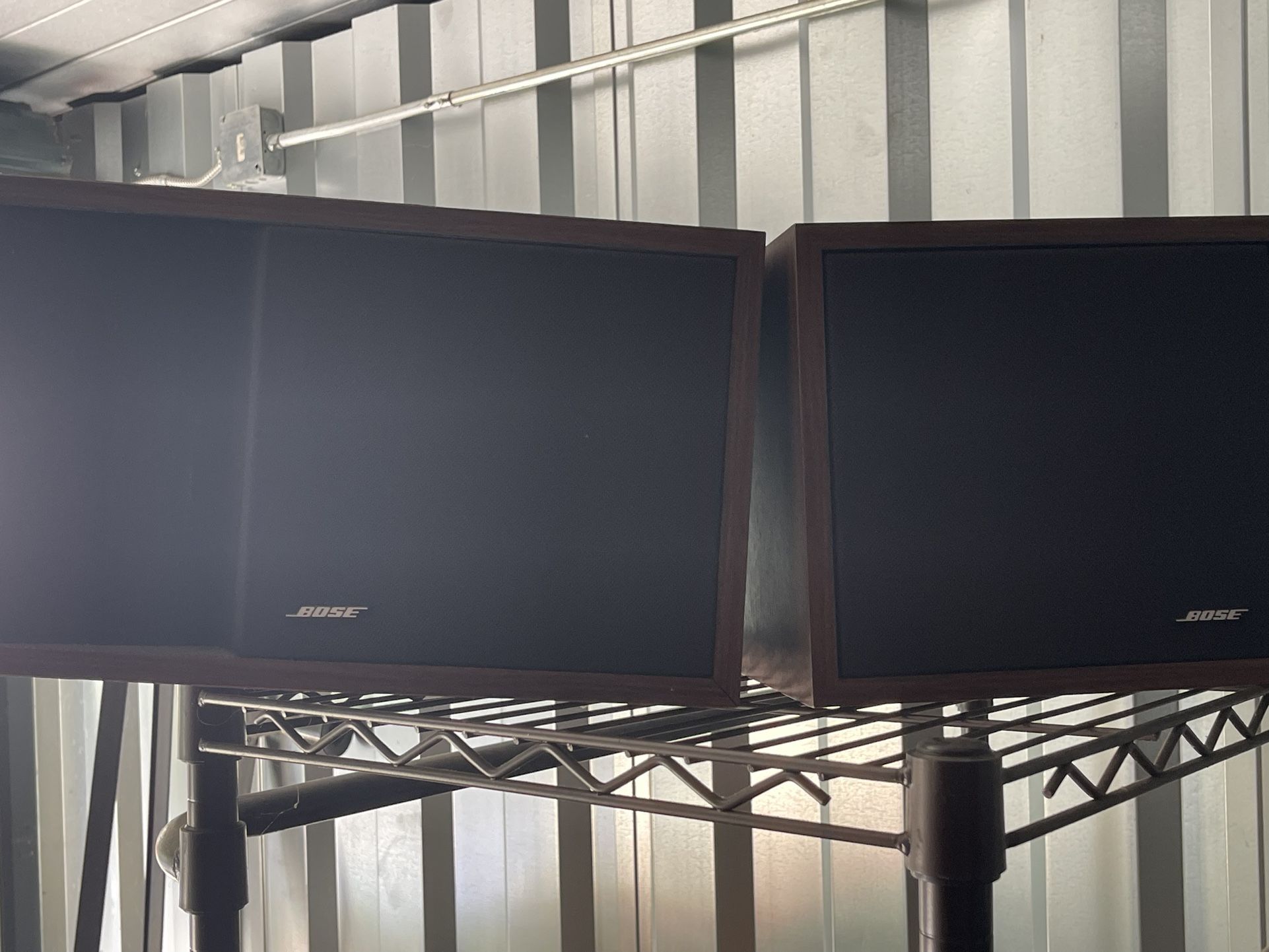 Bose 501 Speakers