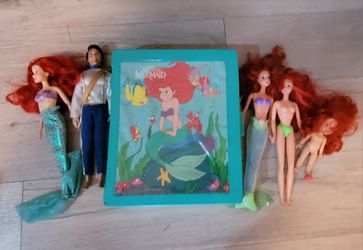 Little Mermaid Doll Case, 5 Dolls