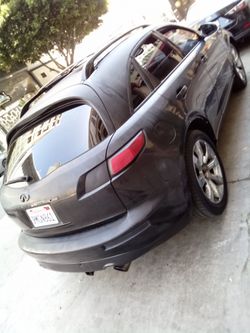 2005 Infiniti Fx35