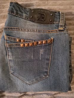 Dollhouse Distressed Skinny Jeans Size 3
