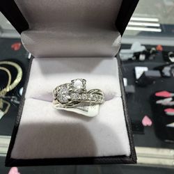 14k Diamond Ring