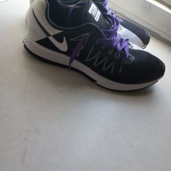 Nike Shoes Size 10.5